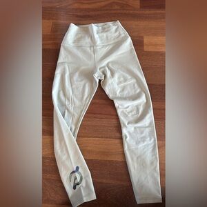 Peloton mint/pale green leggings